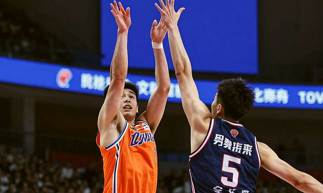 Celtics ký Mitchell Robinson: Canh bạc thể lực và bài toán ném phạt 50.8%