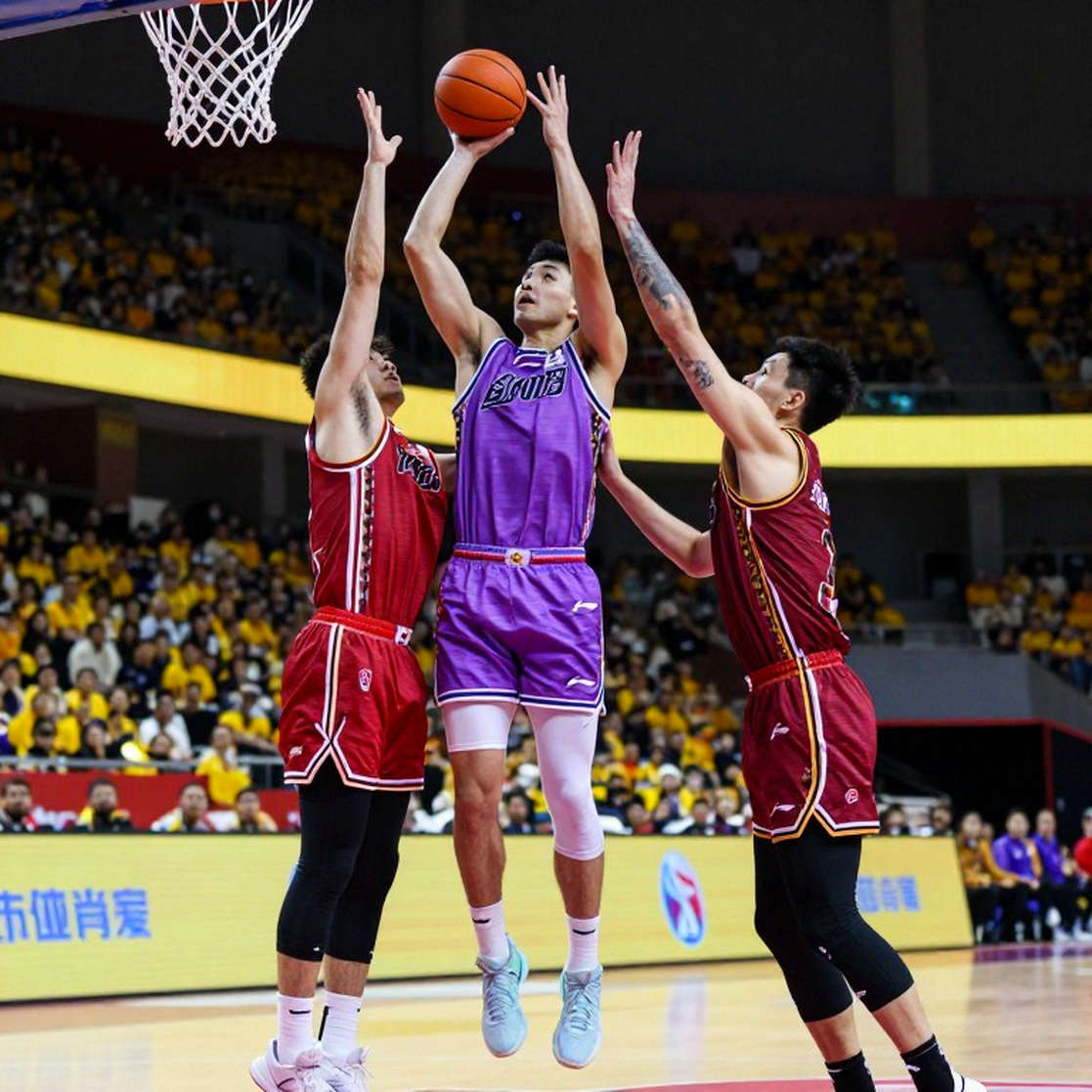 10 đội, 0 thỏa ước lao động tập thể: WNBA bước vào năm thứ ba với một điều khoản chưa ai viết xong