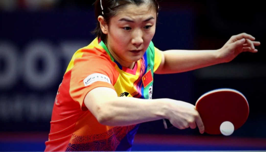 Mưa Bà Rịa, cú đánh đầu phút 32 và trận thắng 6-0 của U17 nữ Việt Nam cần được đọc lại