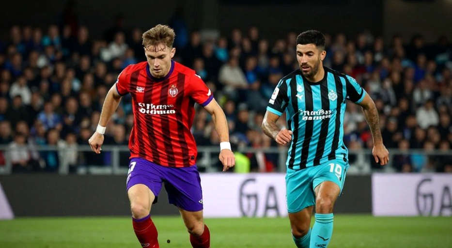 Hibernian cấm Block Seven ba trận: bản án tự áp đặt và điểm gãy trong quản trị cổ động viên Scotland