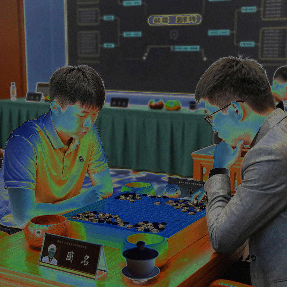 Năm giờ trước ván một: Đội cờ vua Ấn Độ và đêm không phòng ở Samarkand