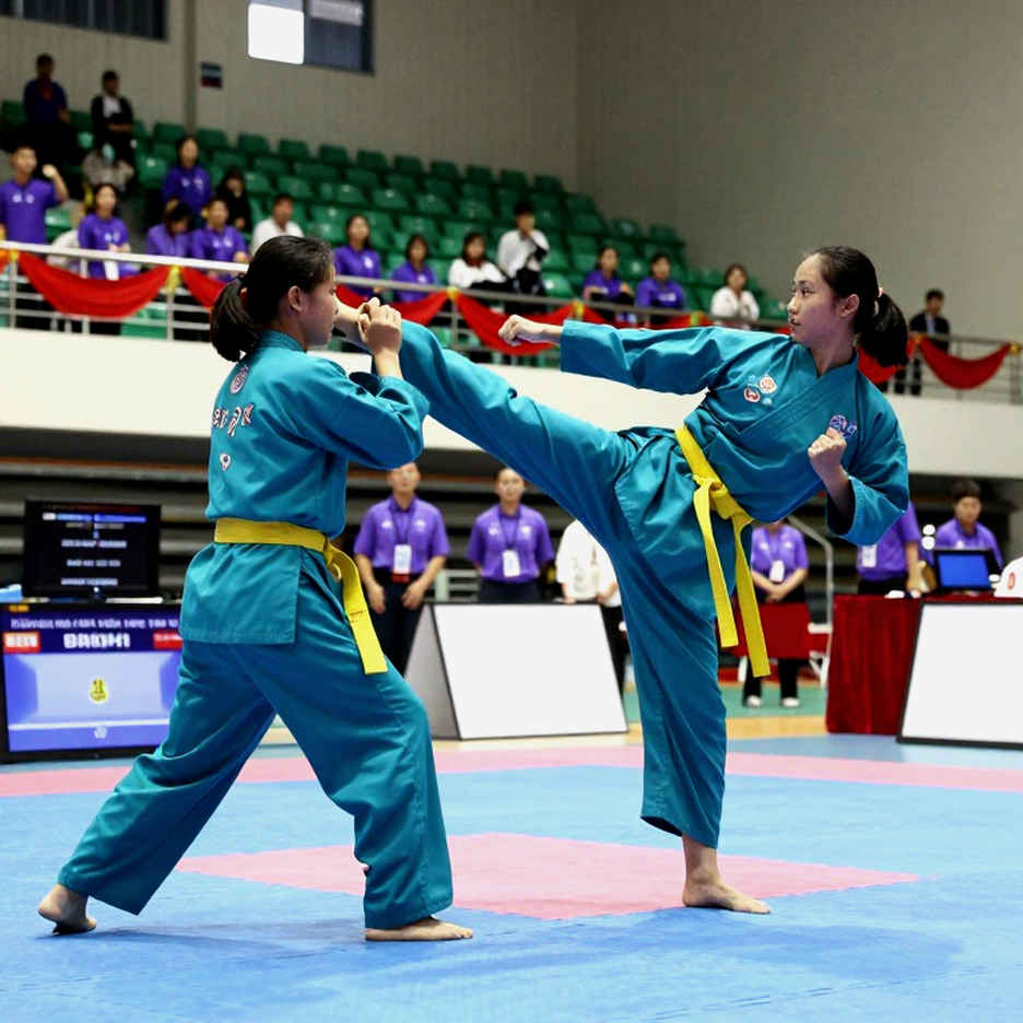 Bản đồ quyền lực MMA toàn cầu: Sáu tổ chức, hơn hai mươi hạng cân và khoảng lệch hai mươi pound không ai muốn thừa nhận