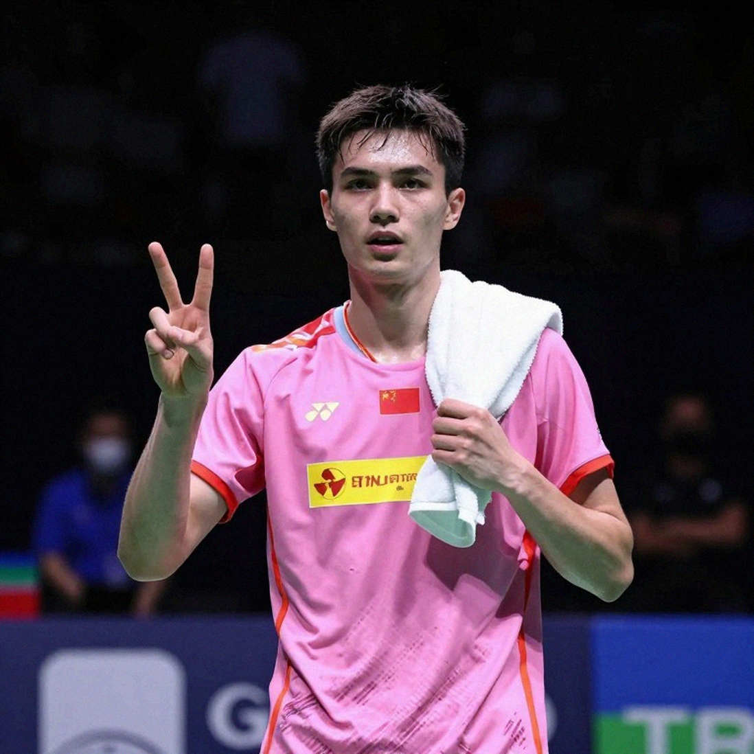 PV Sindhu tại Asian Games 2026: Vết nứt xương bàn chân và bài toán không gian bị thu hẹp