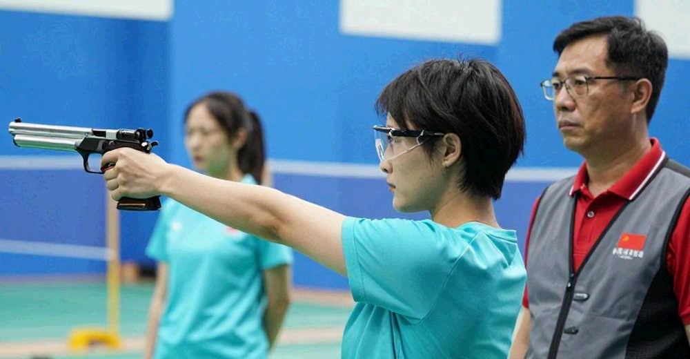 World Junior 2026: Tanvi Patri và Shaina Manimuthu dẫn dắt tuyển Ấn Độ, BWF thử nghiệm luật tính điểm mới tại Cairo World Junior 2026: Tanvi Patri và Shaina Manimuthu dẫn dắt tuyển Ấn Độ, BWF thử nghiệm luật tính điểm mới tại Cairo