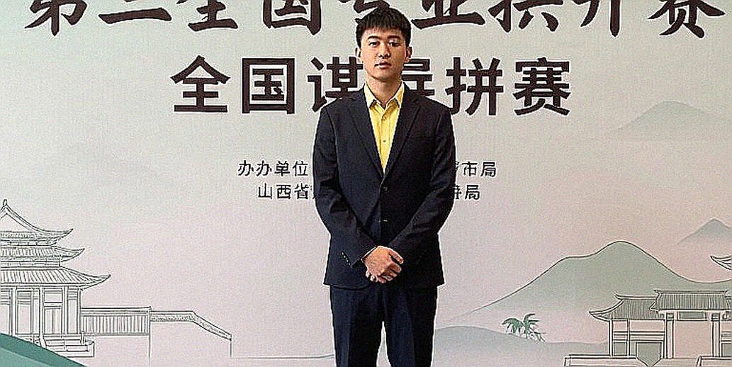 Carlsen xếp Sindarov trên Gukesh: đọc một cuộc họp báo như đọc một thế trận