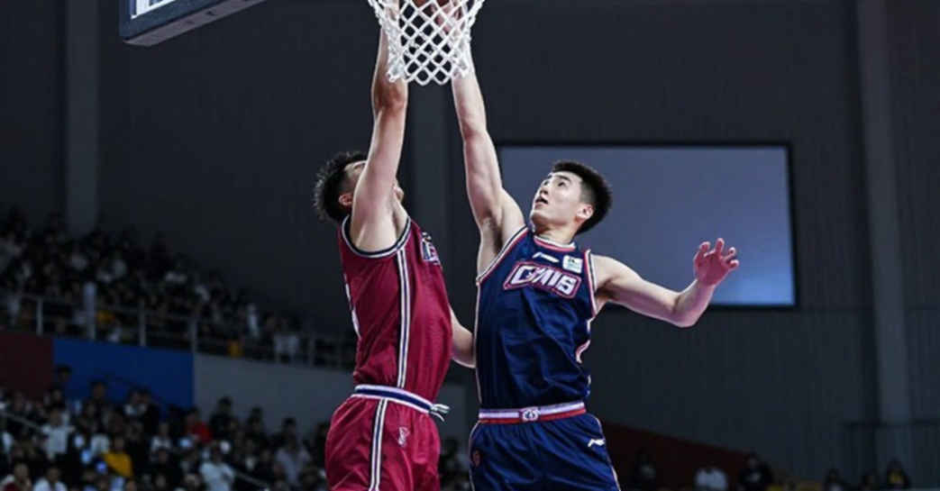 EuroCup: Bahcesehir đè bẹp Balkan 101-60 trên sân khách, Cluj-Napoca vượt Venezia 98-92