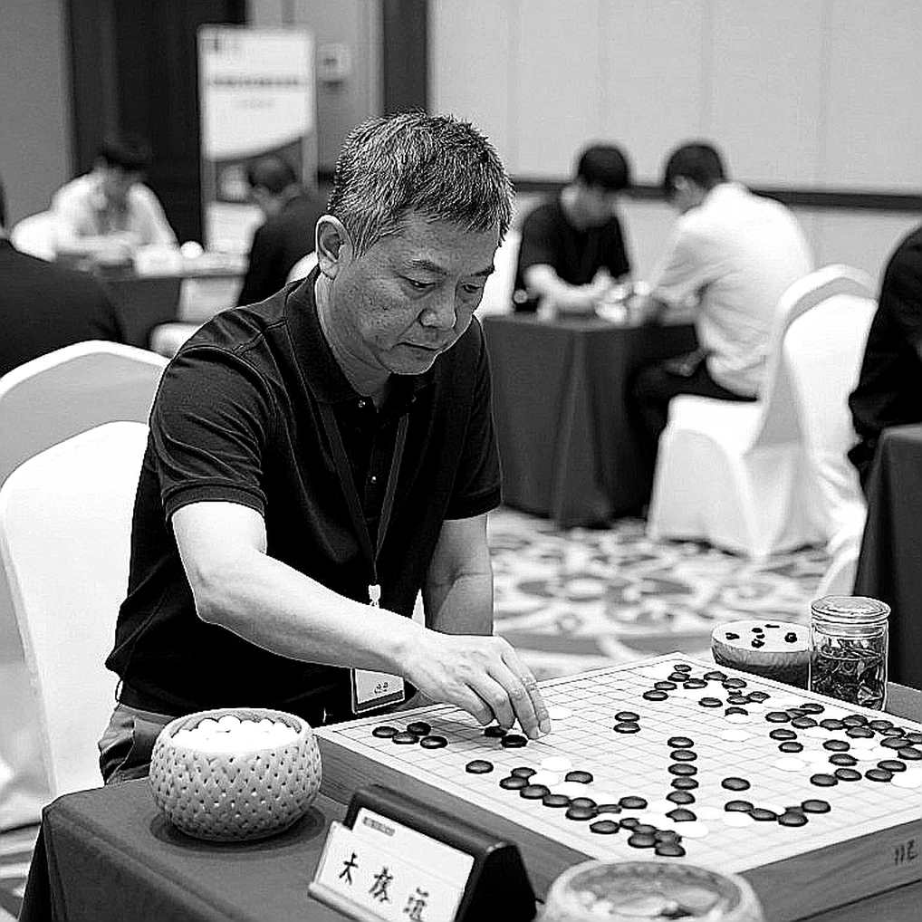 25 năm Karsten Müller và ChessBase: Bài học về chiến lược giáo dục cờ vua từ góc nhìn chuyên gia 25 năm Karsten Müller và ChessBase: Bài học về chiến lược giáo dục cờ vua từ góc nhìn chuyên gia