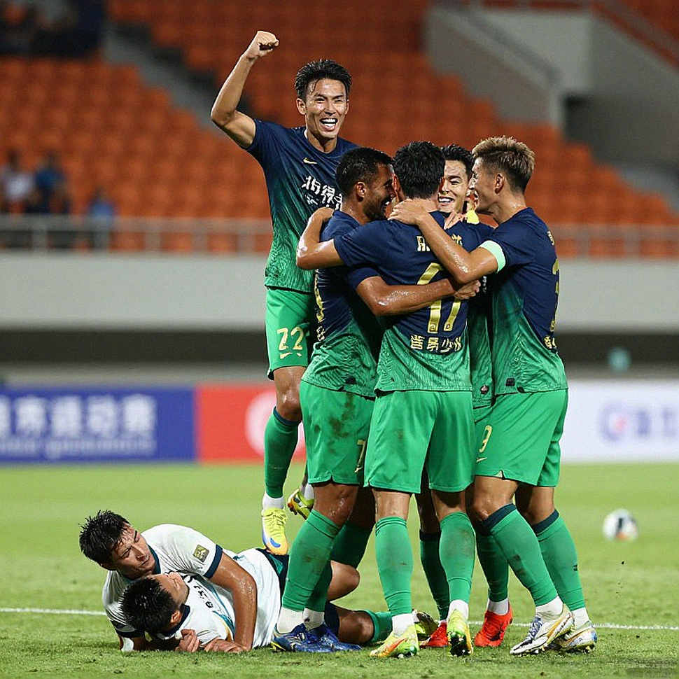 Người đặt bóng ở Việt Trì: bài toán tuyến giữa của tuyển Việt Nam sau ASEAN Cup 2026