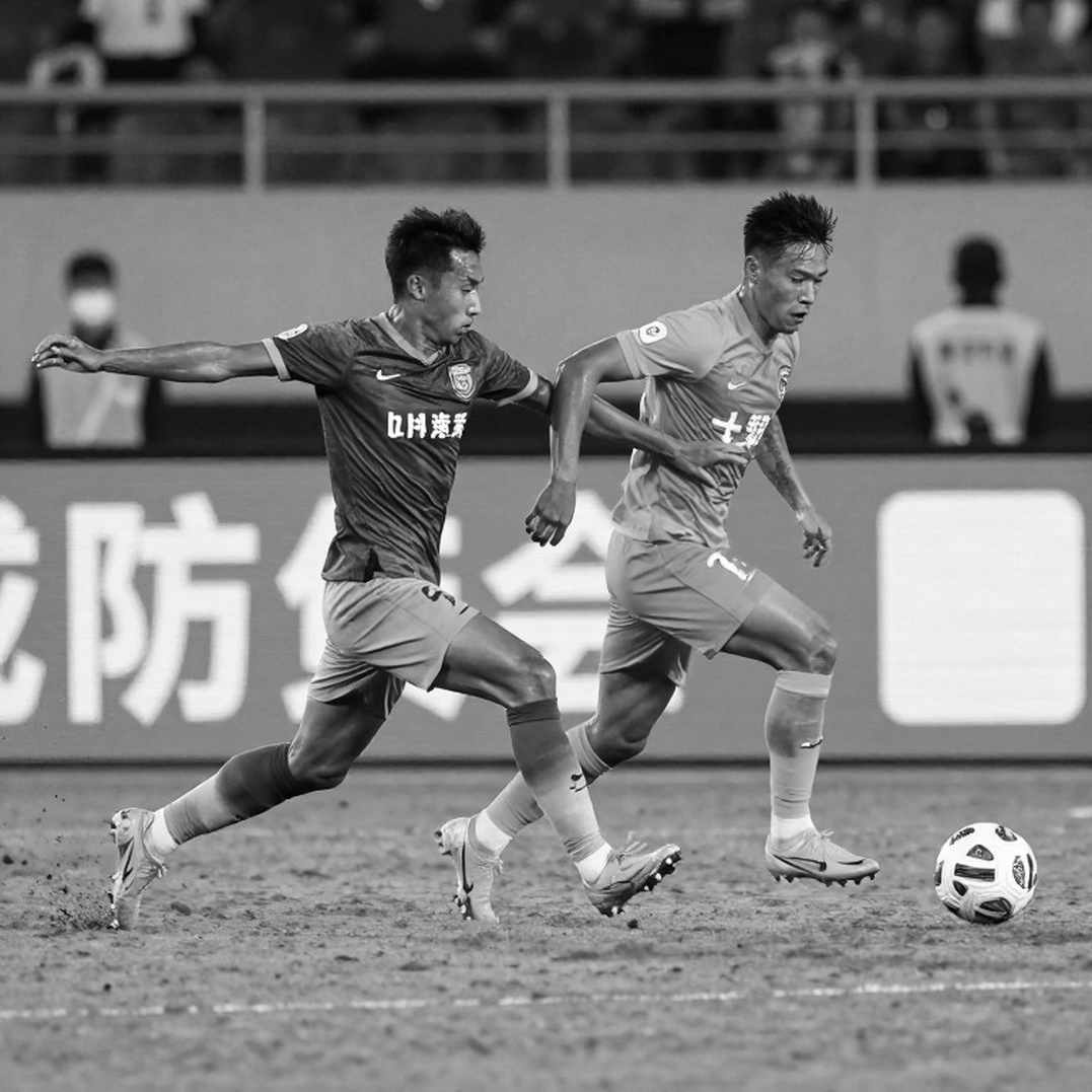 Mounie: Tôi không tôn thờ Messi, nhưng tôi tôn trọng anh ấy